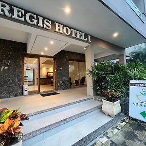Regis Hotel I
